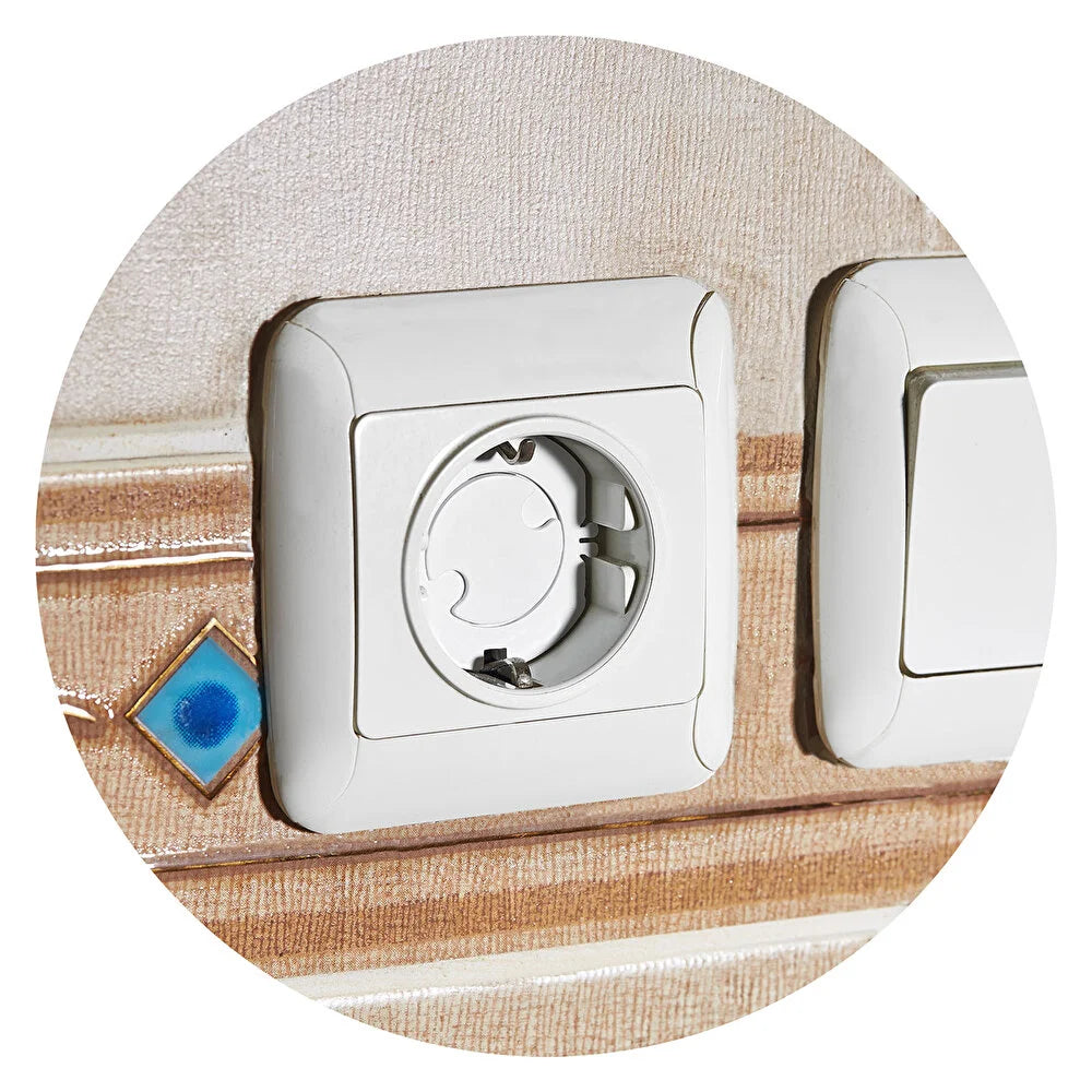 Practical Socket Protector