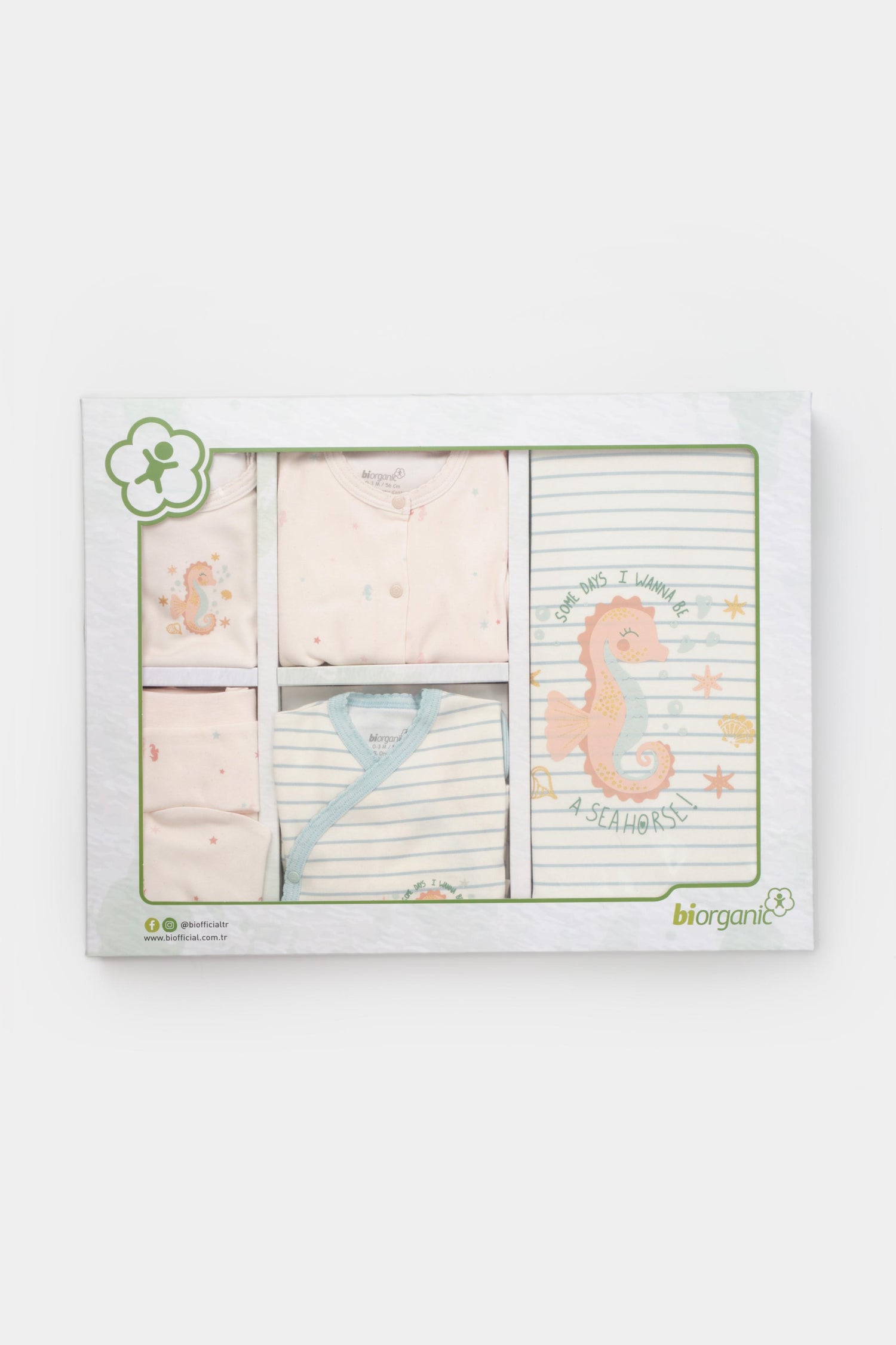 Özel  kutulu, GOTS sertifikalı, organik pamuklu Save the Seahorse temalı unisex 10’lu hastane çıkışı takımı – tulum, body, şapka, eldiven, battaniye ve daha fazlasını içerir